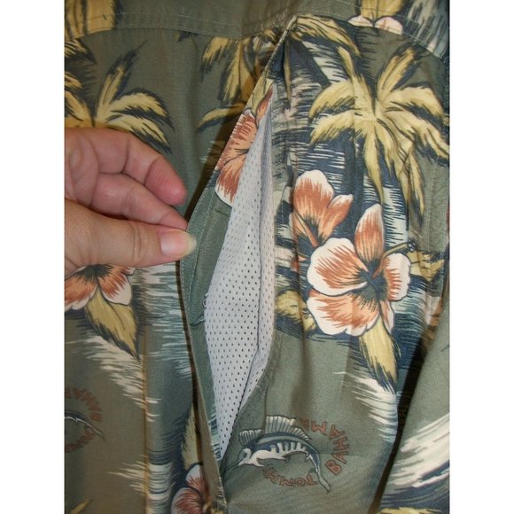 Tommy Bahama Hawaiian Shirt L Vented Fishing Floral Rayon Green - Picture 6 of 12